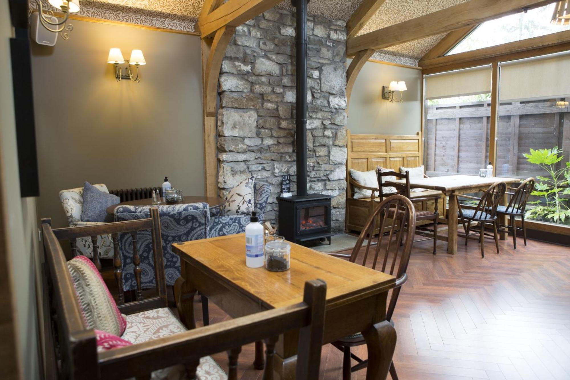 The Wheatsheaf Inn Kendal Eksteriør bilde